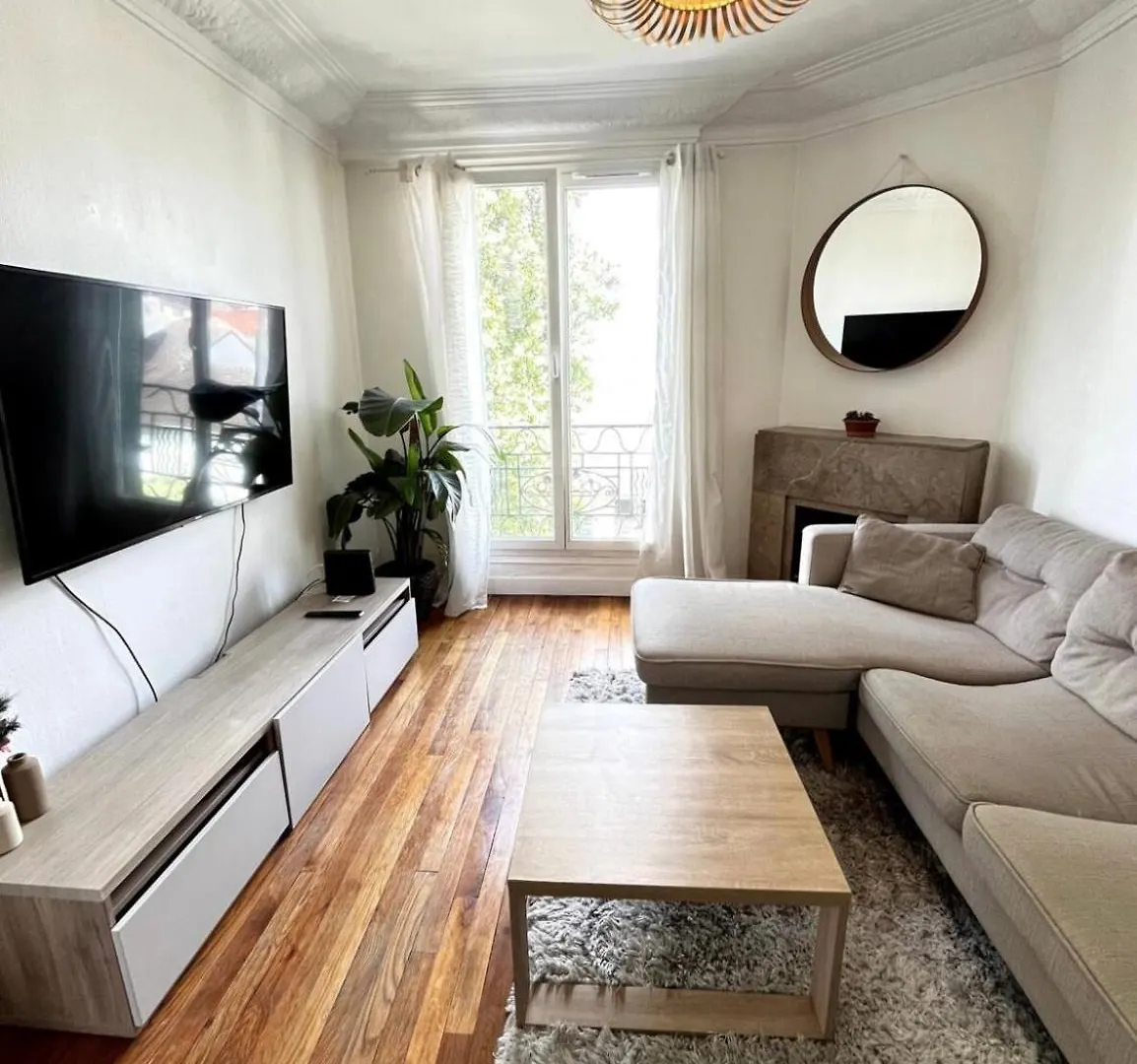 Appartement A 10Min De L'Aeroport D'Orly - Avec Parking - Calme Et Cosy Orly